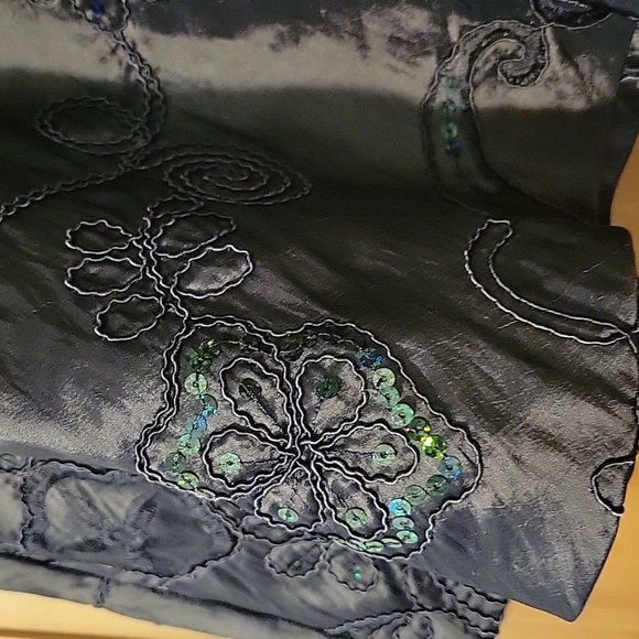 MSK embroidered sequined skirt - Picture 2 of 3